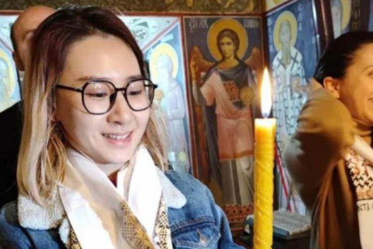 „HOĆU DA BUDEM KAO ON“ Kineskinja Sigrid u Ostrogu primila pravoslavlje i dobila ime Vasilija