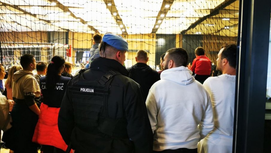 НИКАД ВИШЕ НЕЋЕМО ДЈЕЦУ ПУСТИТИ У САРАЈЕВО: Родитељи малишана из Србије огорчени након линча на Илиџи (ВИДЕО)