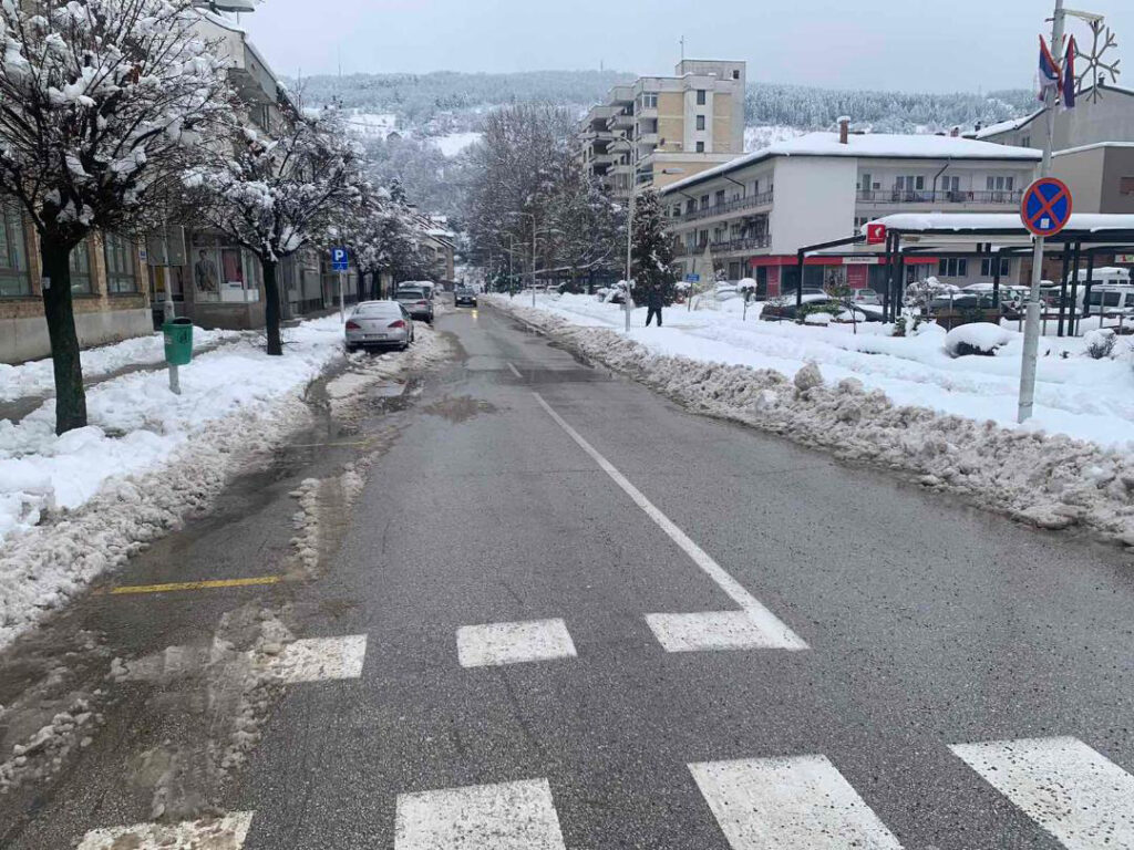 ZIMA POKAZALA ZUBE: U BiH danas hladnije, uz slab do umjeren snijeg