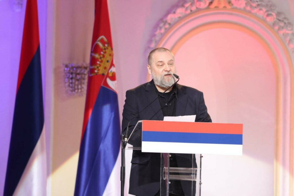 „NEMA VEĆE ČASTI NEGO KADA TE ODLIKUJE OTADŽBINA“ Pejaković se zahvalio Dodiku
