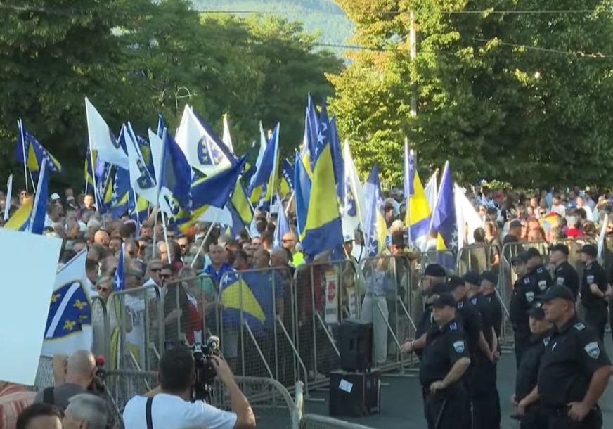 DOLIVANJE ULJA NA VATRU: Bošnjačka politika glavna smetnja pomirenju u BiH