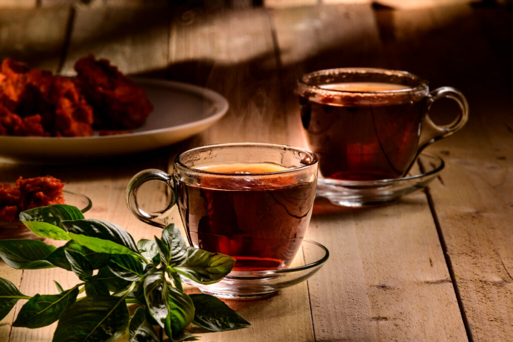 ČEŠĆE GA KONZUMIRAJTE: Ovo su sve prednosti čaja od hibiskusa