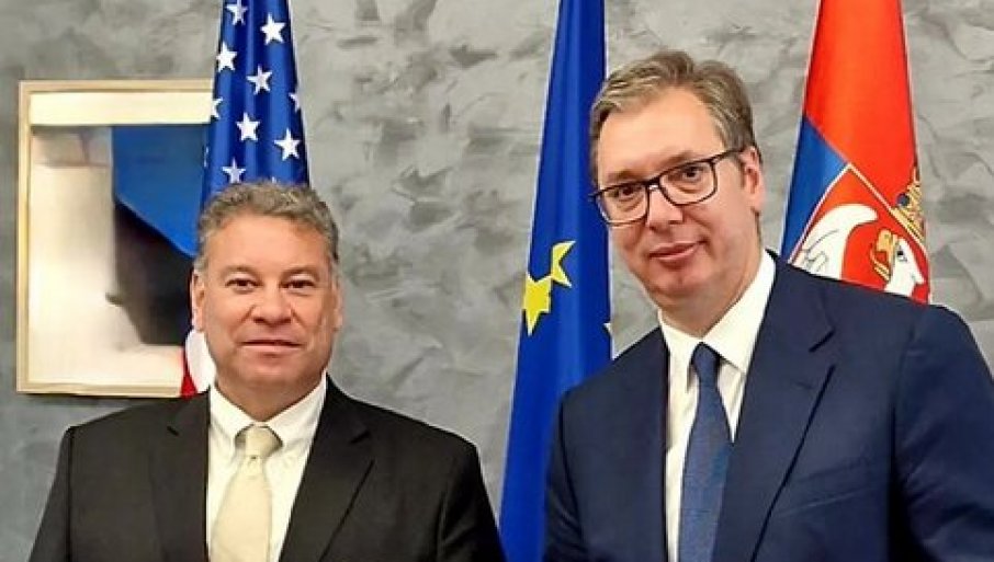 ZAVRŠEN SASTANAK VUČIĆA I ESKOBARA: Predsjednik Srbije razgovarao sa izaslanikom SAD