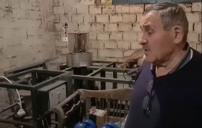 GRIJANJE NA MAGNETE: Inovator Ivan Jakobović kuću od 200 kvadrata zagrije za oko 30 maraka mjesečno