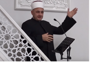 SKANDALOZAN GOVOR IMAMA U KOZARCU: „Srpska pravoslavna crkva je sekta, Svetosavlje se temelji na fašizmu“ (VIDEO)