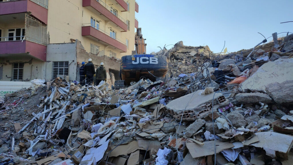 OVO NIJE KONAČAN BROJ: U zemljotresu u Turskoj poginulo skoro 48.000 ljudi