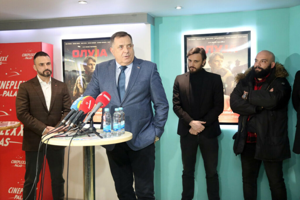 FILM „OLUJA“ PRIKAZAN U BANJALUCI Dodik: Ovo je priča o teškoj sudbini krajiških Srba (FOTO/VIDEO)
