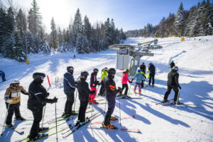 PROTEKLI VIKEND NAJPOSJEĆENIJI NA JAHORINI: Oko 10.000 skijaša po danu na Olimpijskoj ljepotici