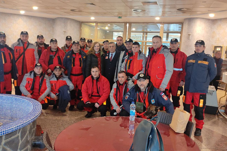SRPSKA UZ TURSKU U JEKU RAZORNIH ZEMLJOTRESA: Dodik potvrdio da je ekipa Civilne zaštite Srpske stigla u Tursku da pruži pomoć