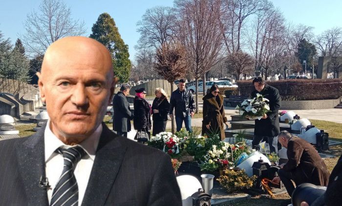GODIŠNJICA STRADANJA VELIKOG PJEVAČA: Porodica i prijatelji na grobu Šabana Šaulića