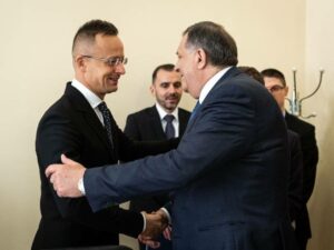 MAĐARSKA ZAINTERESOVANA ZA INVESTICIJE U SRPSKOJ: Dodik sa Sijartom o važnim projektima