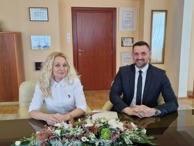 „NASTAVAK SA ZNAČAJNIM PROJEKTIMA“: Selma Čabrić preuzela dužnost ministra