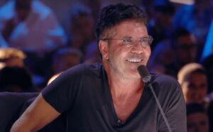 САЈМОН КАУЕЛ (63) ПОНОВО ЗАПРЕПАСТИО СВИЈЕТ: Озлоглашени члан жирија чувеног такмичења се пренапумпао ботоксом