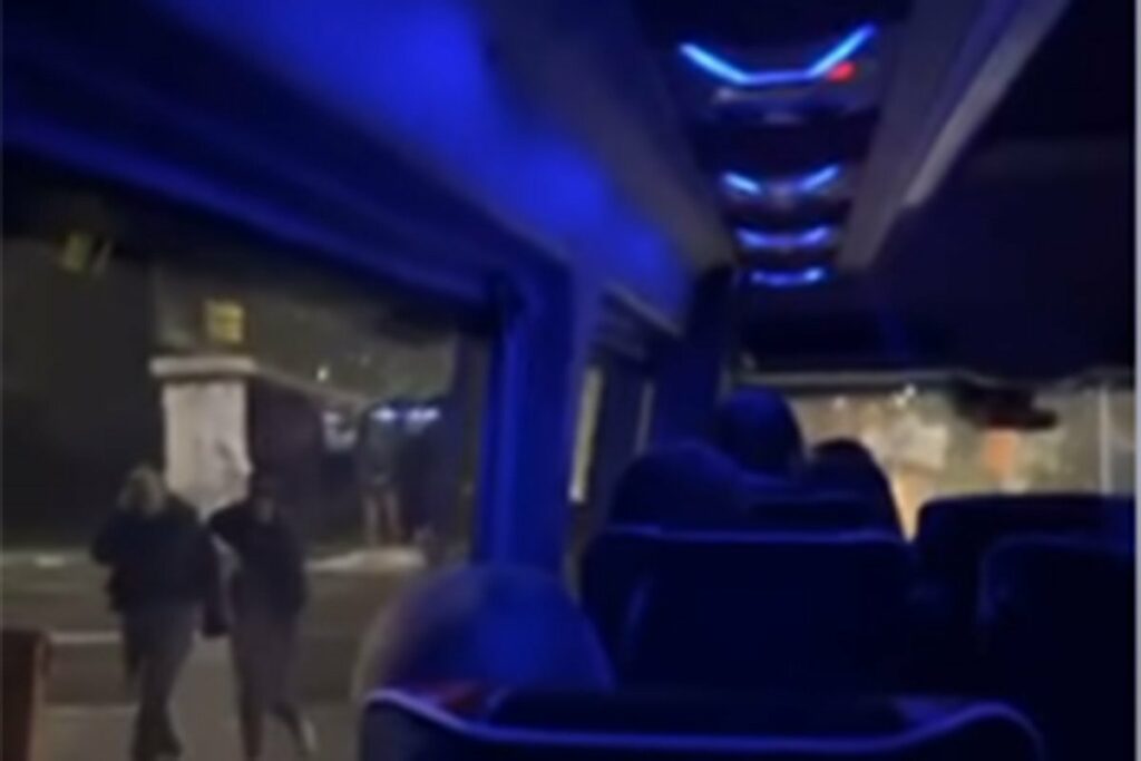 PREKRŠAJNE PRIJAVE ZA HULIGANE: Epilog napada na autobus FK „Radnik“ u Brčkom
