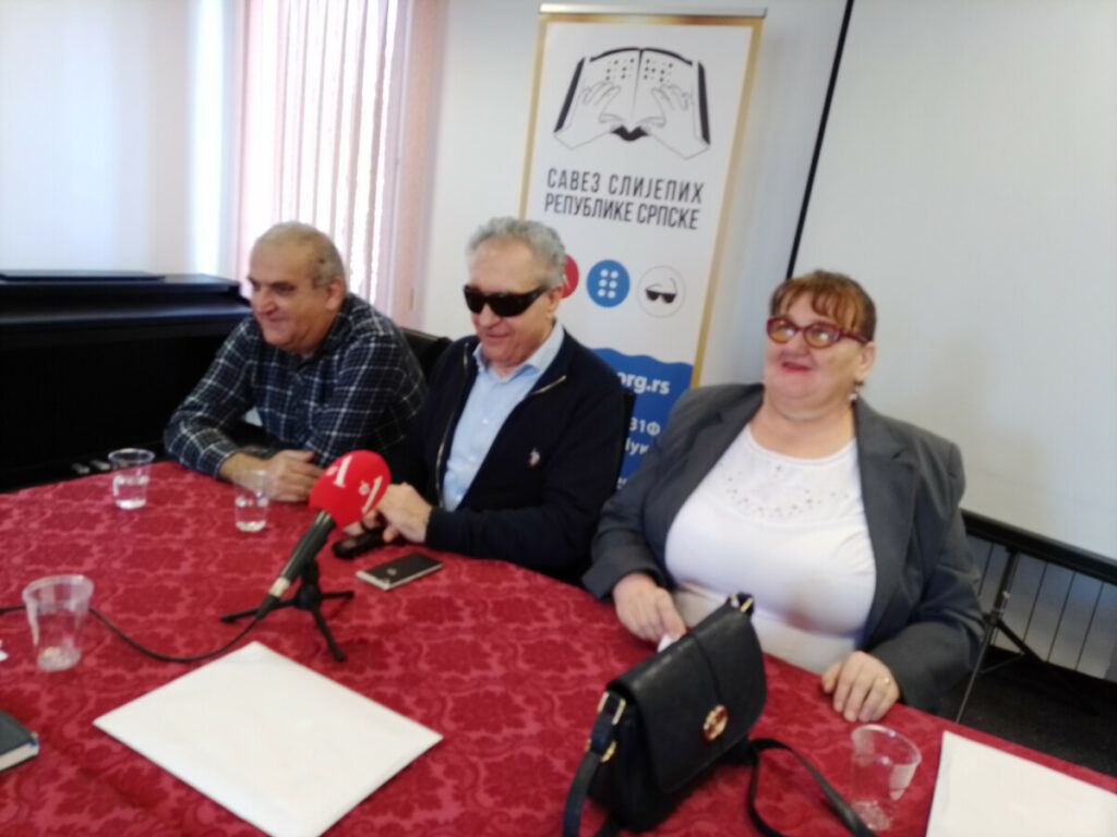 SAVEZ SLIJEPIH SRPSKE: Socijalne naknade povećati za osam odsto