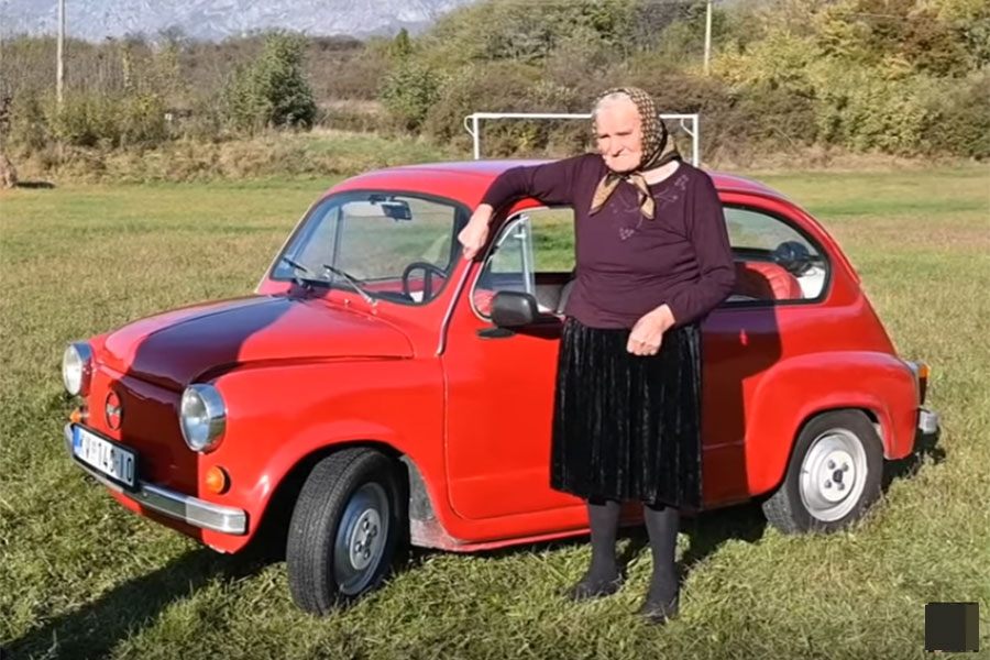 VINKA ODUŠEVILA REGION: Baka u 80. godini vozi Fiću kao Šumaher (VIDEO)