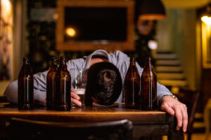 KAKO ALKOHOL UTIČE NA JETRU? Omiljena pića mogu prouzrokovati dugotrajna oštećenja