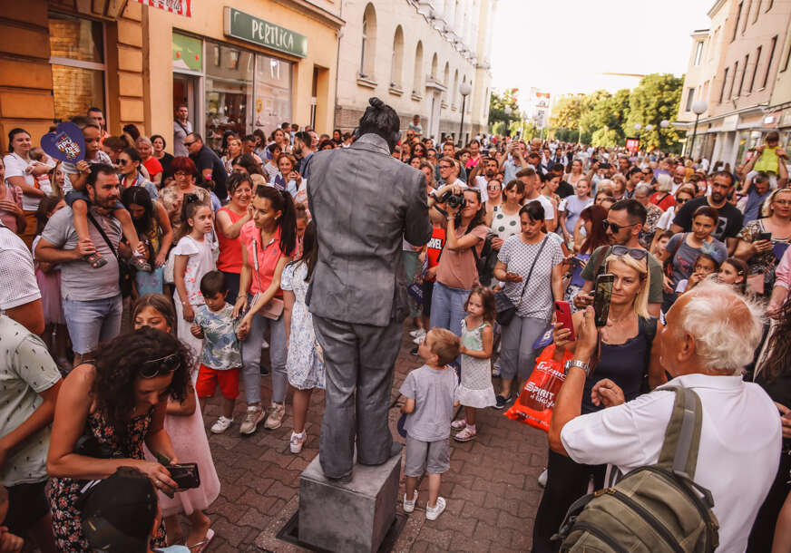 ПОЗИВ ЗА УЧЕШЋЕ: Будите дио Фестивала уличних забављача „Тротоарт“