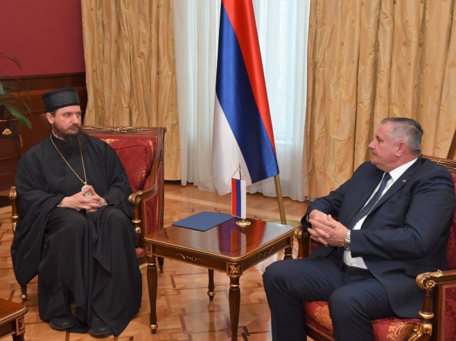 VIŠKOVIĆ SA EPISKOPOM SERGIJEM: Vlada Srpske će podržati očuvanje i obnovu pravoslavnih svetinja
