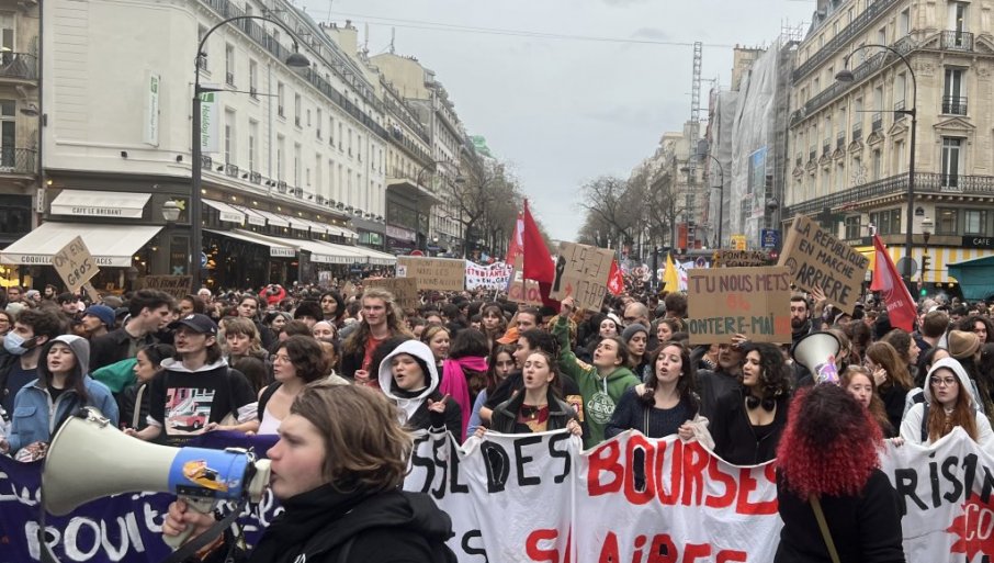 FRANCUZI PONOVO NA ULICAMA: Protest prije konačne odluke