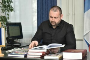 „OPŠTE NEZADOVOLJSTVO PROCESOM TRAŽENJA NESTALIH“: Nuždić kazao da treba jačati institucije Srpske