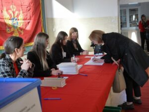 ZATIŠJE OD PONOĆI: Izborna tišina u Crnoj Gori uoči drugog kruga predsjedničkih izbora