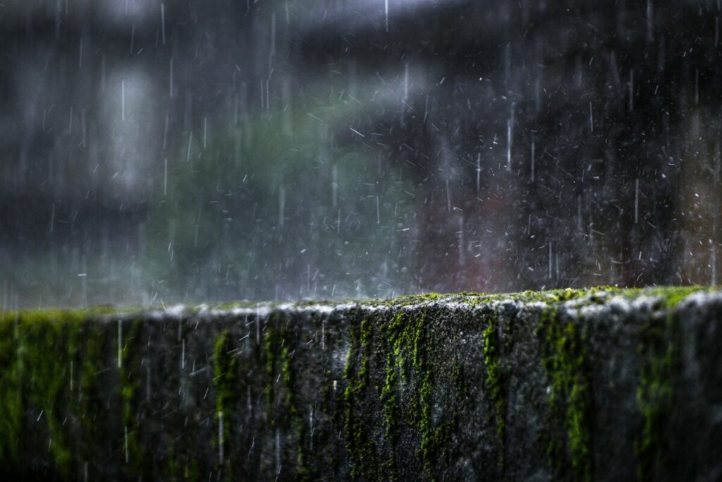SPREMITE KIŠOBRANE: Sutra oblačno i svježije sa kišom