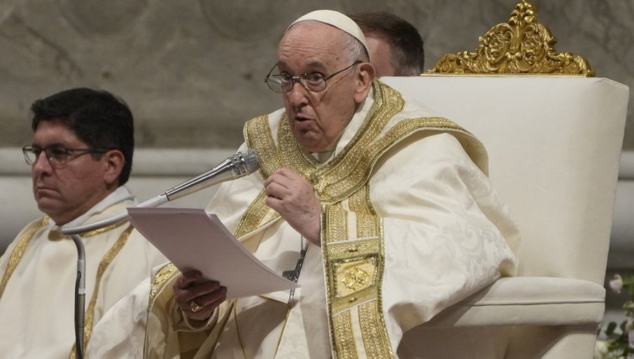 УСКРШЊА ПОРУКА ИЗ ВАТИКАНА: Папа позвао на мир у Украјини и на Блиском истоку