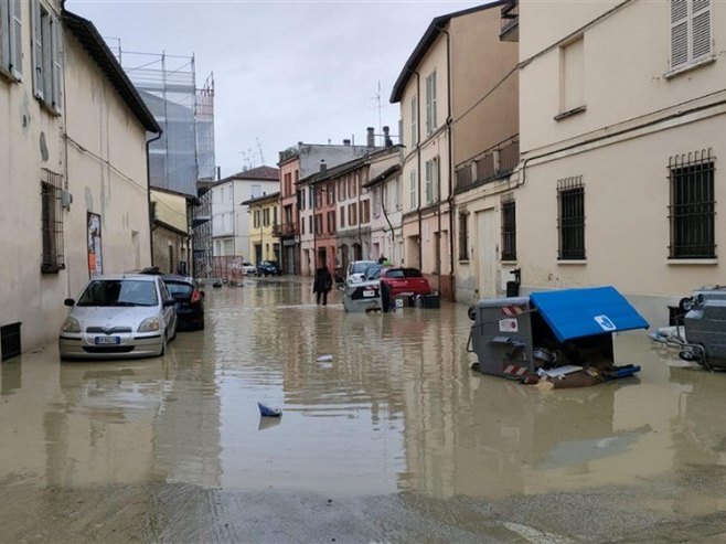 OLUJE POHARALE ITALIJU: Dvije osobe nestale u novom talasu poplava