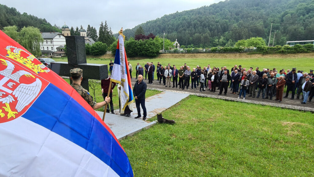 BORCI BRANILI REJON OD GOSTOVIĆA DO PETROVA: Obilježen Dan druge ozrenske pješadijske brigade (FOTO)
