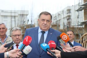 „DANAS SE SJEĆAMO NAŠIH PREDAKA“ Dodik poručio da Srbi imaju jasnu svijest o stradanju