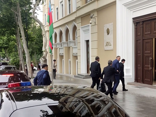 ДОДИК СЕ САСТАО У БАКУУ СА ПРЕДСЈЕДНИКОМ ВЛАДЕ АЗЕРБЕЈЏАНА: Стварање могућности за нове првредне везе