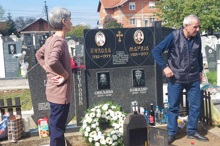 „ŽIVIMO SILOM, SVE JE TEŽE I TEŽE“ Dragiša i Zorica izgubili troje djece u NATO bombardovanju