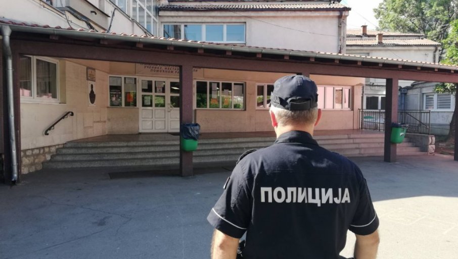 POLICAJCI OD JUTROS U SVIM ŠKOLAMA U SRBIJI: Ostaju do kraja nastave – preventivno će djelovati