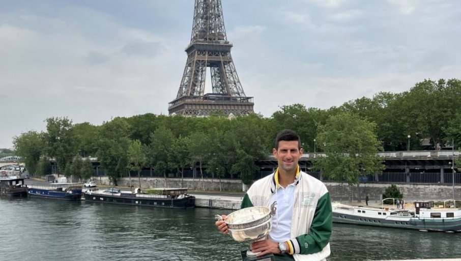 ПЛЕС НА ОСТРВУ ЛАБУДОВА: Како је Новак Ђоковић исписао историју и ушао у вјечност