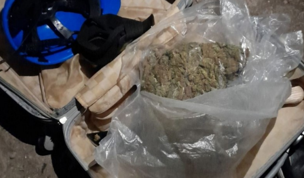 AKCIJA „KOFER“: Policija kod dva Banjalučanina pronašla 7 kilograma droge (FOTO)