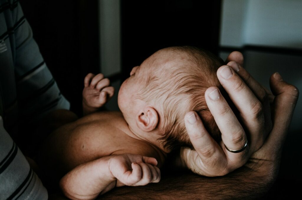 НАЈЉЕПШЕ ВИЈЕСТИ ИЗ ПОРОДИЛИШТА: У Републици Српској рођене 23 бебе
