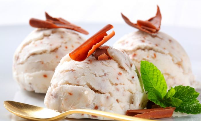 ИНСПЕКТОРИ УТВРДИЛИ: Неисправан сладолед у угоститељском објекту у Бањалуци