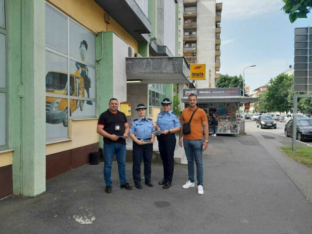 ГРАДИШКА: Полиција обиљежила Међународни дана борбе против злоупотребе и кријумчарења дрога (ФОТО)