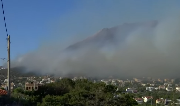 BUKTE POŽARI U GRČKOJ: Vatra se približila naseljima, stanovnici evakuisani (VIDEO)