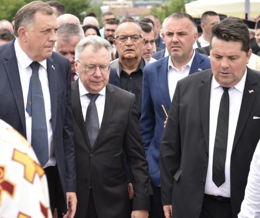 „CRNADAK BI TREBAO PORADITI NA POŠTOVANJU IMENA KOJA SU ZADUŽILA SRPSKU“: Vidović oštro reagovao na izjave