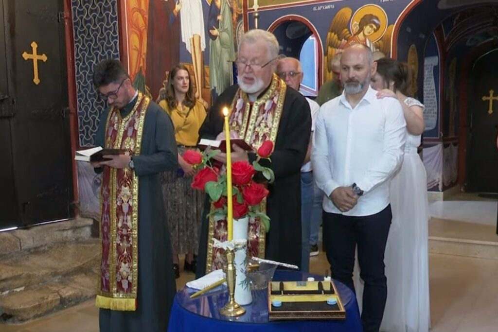 DOBIO KRŠTENO IME STEFAN: Domagoj Margetić prešao u pravoslavlje, krstio se u manastiru kod Bijeljine (VIDEO)