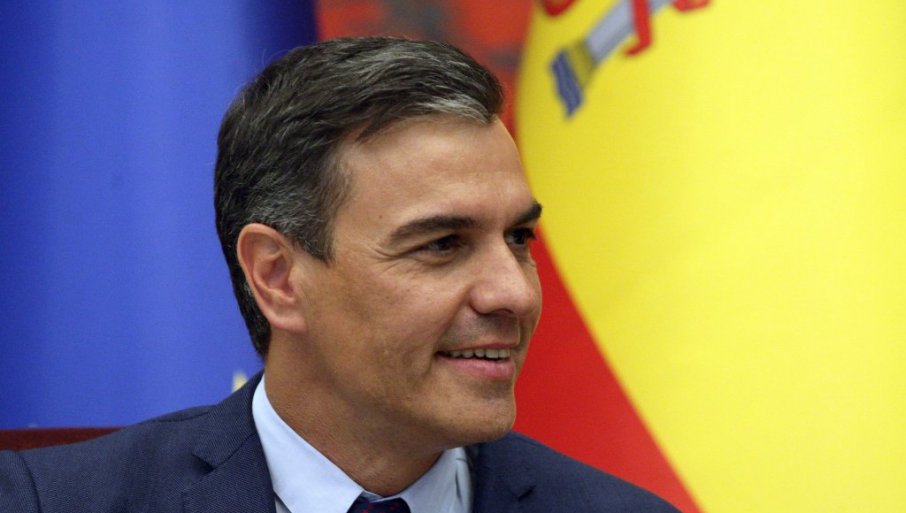 СУПРУГА МУ У ЦЕНТРУ АФЕРЕ: Санчез ипак остаје премијер Шпаније
