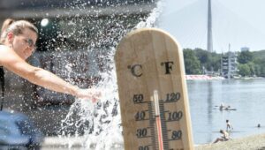 TEMPERATURE RASTU IZ DANA U DAN: Sutra ponovo vrućine, živa na termometru će se usijati