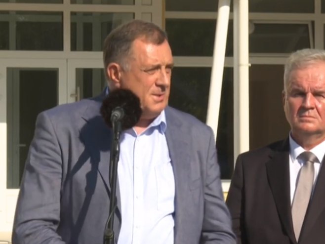 „NASTAVLJAMO ZAJEDNO DA RADIMO I GRADIMO“: Dodik – Hvala Republici Srbiji i njenom rukovodstvu