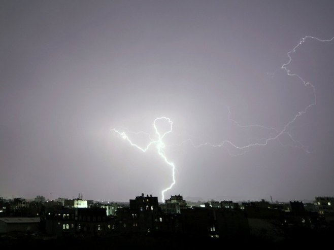 ЉЕТО ЋЕ БИТИ НЕСТАБИЛНО: Метеоролози упозоравају на супрећелијске олује