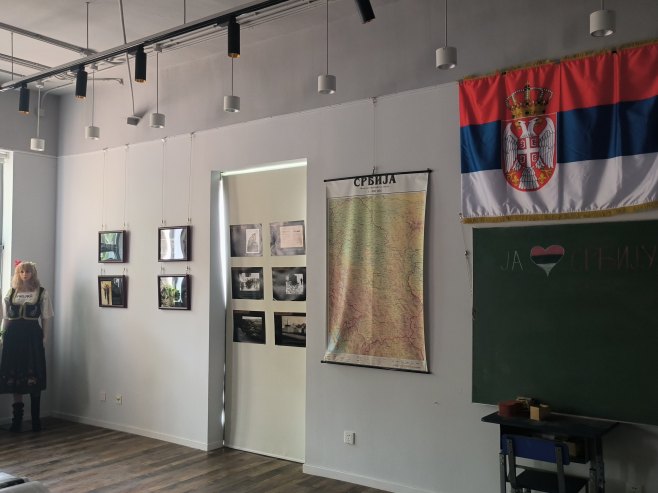 ПРВИ ПУТ У КИНИ: Изложба о страдању Срба у Другом свјетском рату (ФОТО)