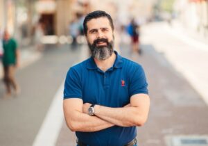 “HUMAN ČIN KOJI JE ZDRAV I ZA DAVAOCA”: Ognjen Golić iz Banjaluke 50 puta dobrovoljno davao krv