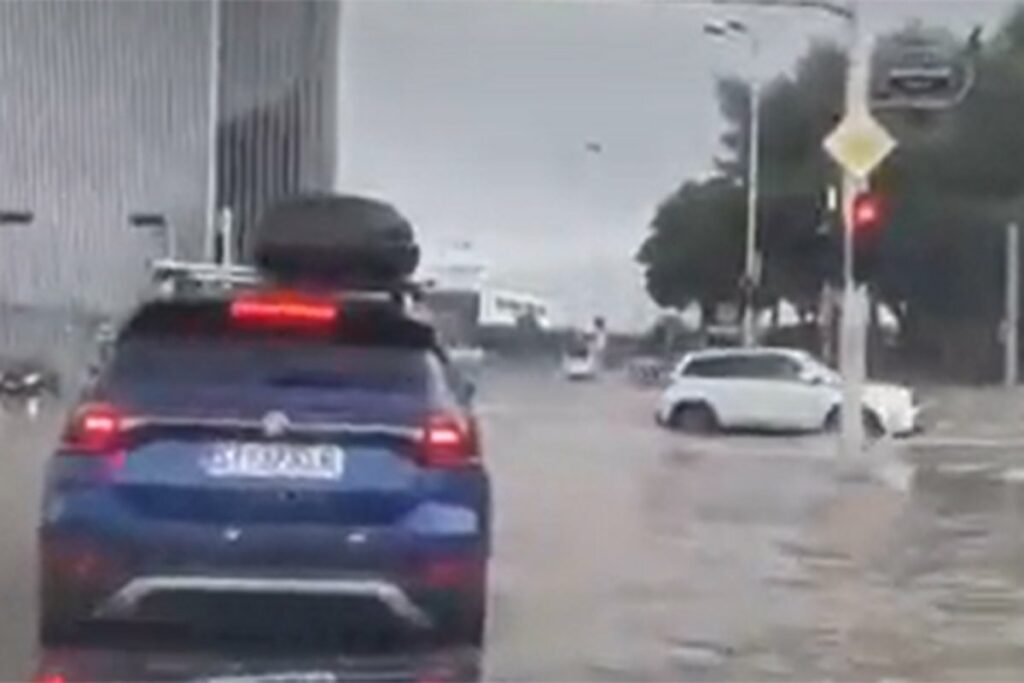 NEVRIJEME U HRVATSKOJ: Poplavljene ulice u Splitu