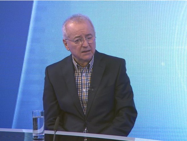 PROMOCIJA KNJIGE SINIŠE LJEPOJEVIĆA: Politička hronika „Znaci vremena“ pred Banjalučanima 6. septembra (FOTO)